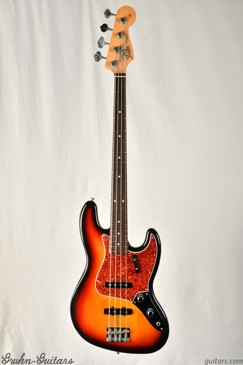 1991 Fender American Vintage Reissue '62 Jazz Bass - Sunburst