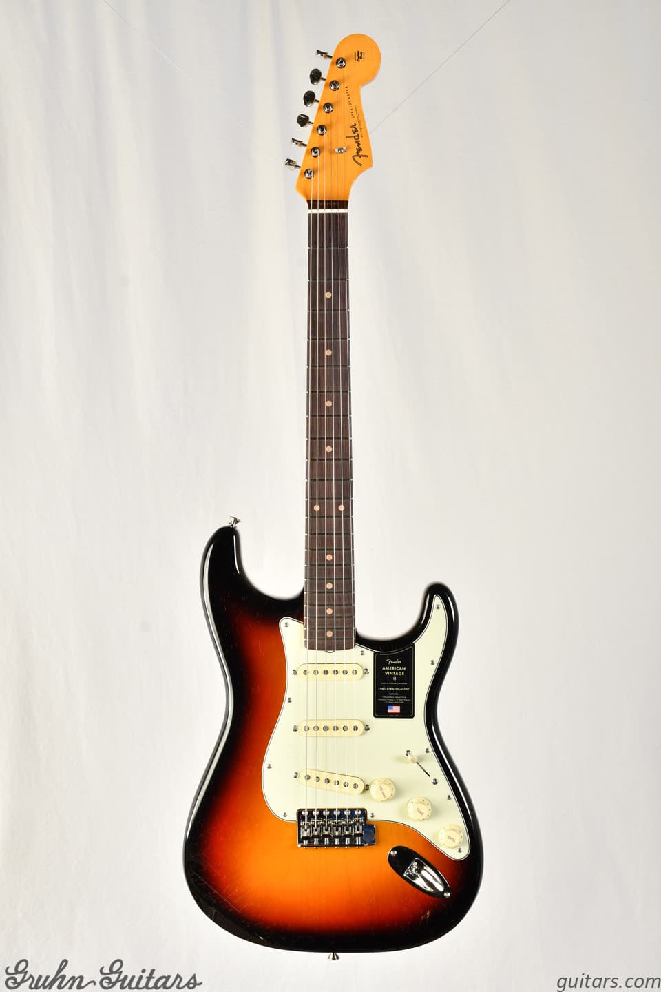 New Fender American Vintage II 1961 Stratocaster Rosewood Fingerboard - 3 Color Sunburst