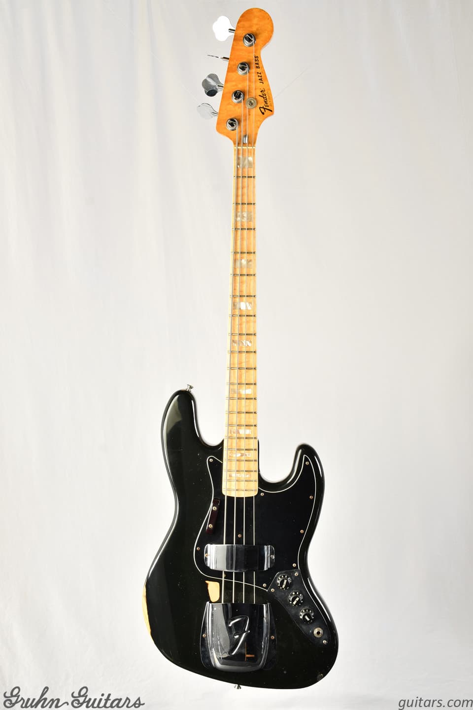 1977 Fender Jazz Bass - Black