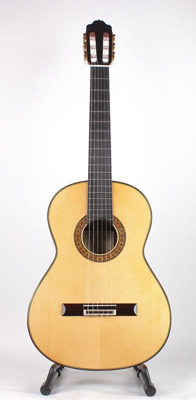 Estevé Senorita - All Solid Spruce/Indian rosewood - 640mm