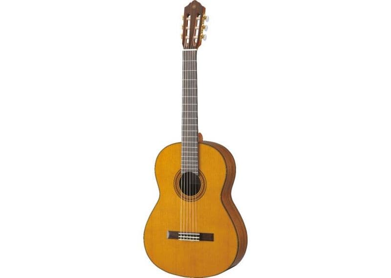 Yamaha CG162C - Solid Cedar Top Classical Guitar