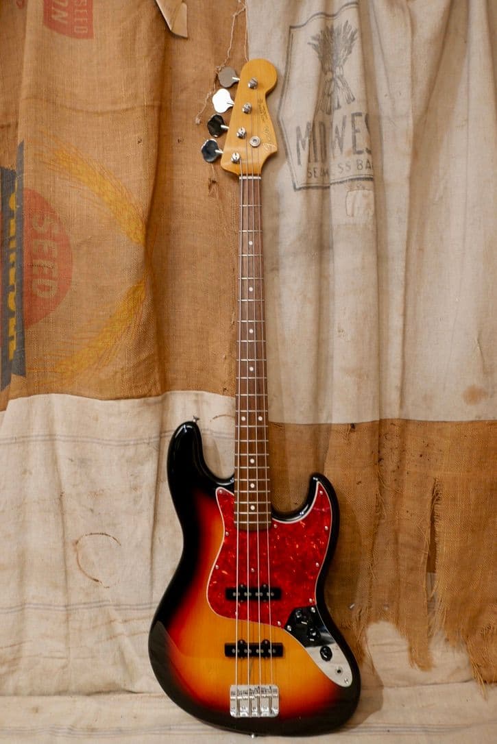 2002 Fender CIJ '62 RI Jazz Bass Sunburst