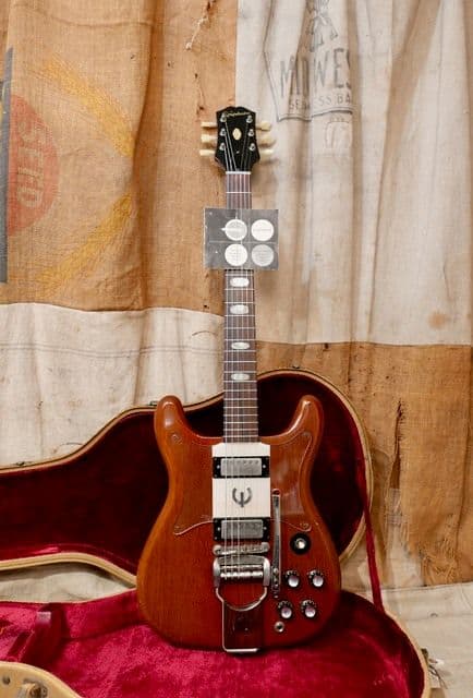 1962 Epiphone Crestwood Custom Cherry