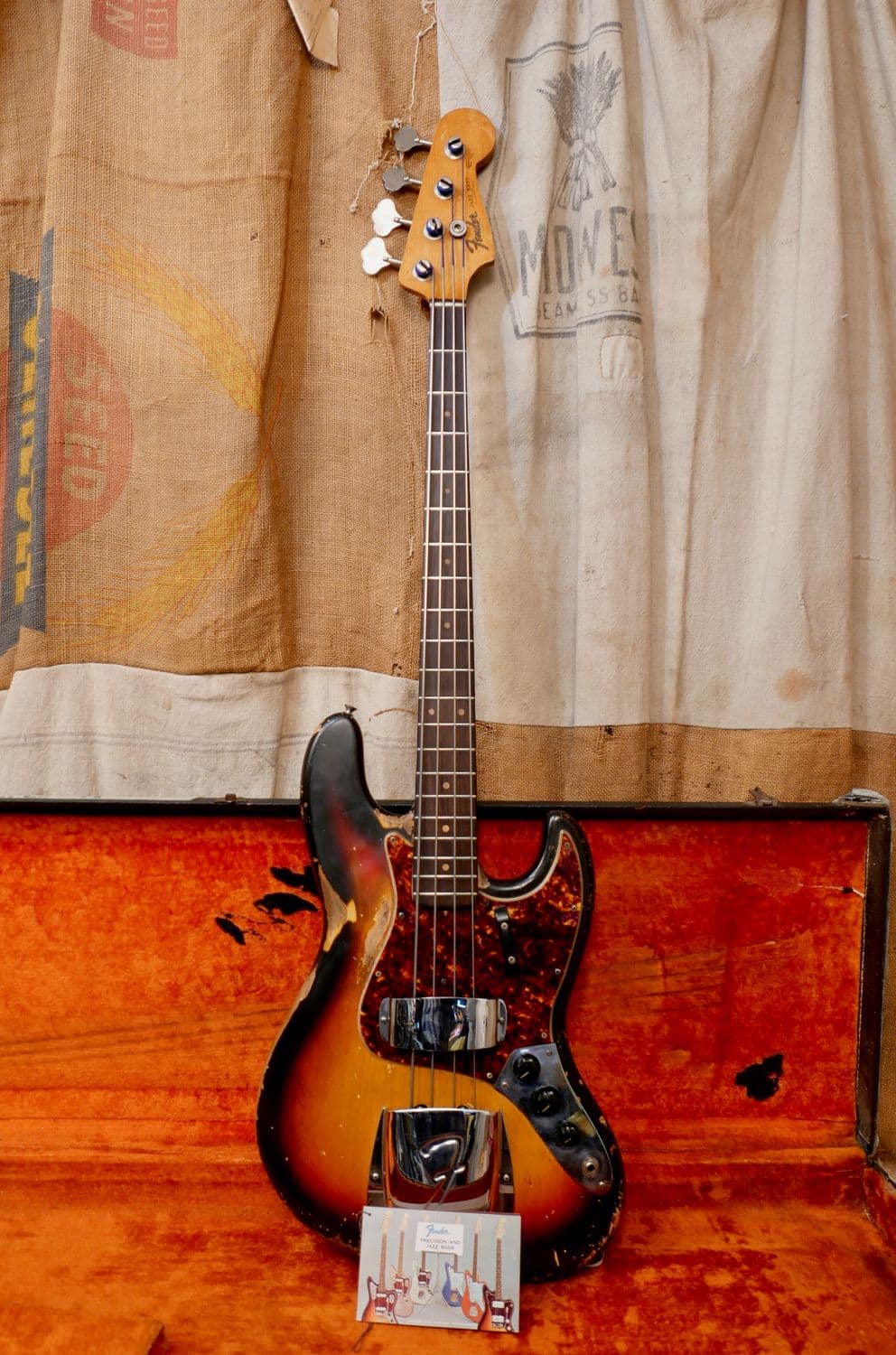 1964 Fender Jazz Bass Sunburst w/OHSC
