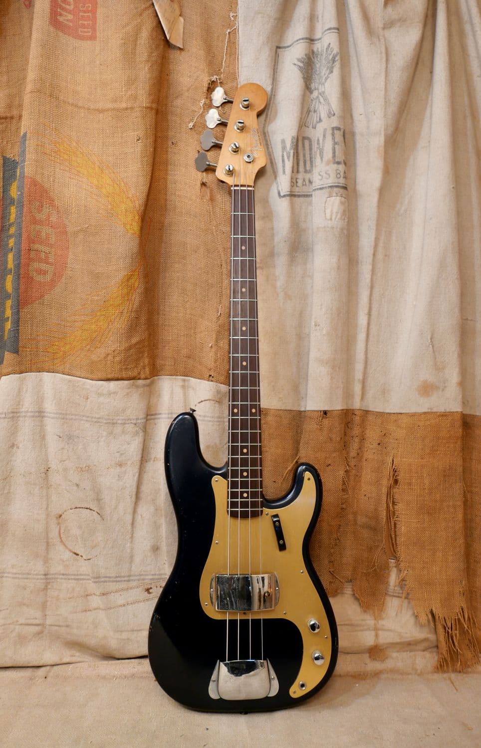 1958-1959 Fender Precision Bass Dark Blue Refin