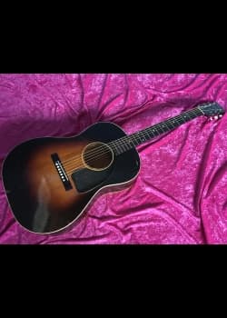 1943 Gibson LG-2 Sunburst