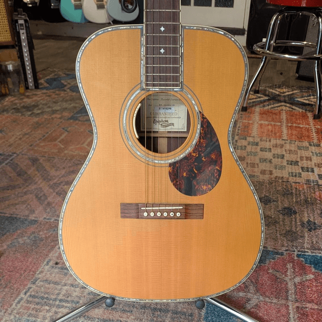 Epiphone USA Masterbuilt 000 with L.R. Baggs Anthem system
