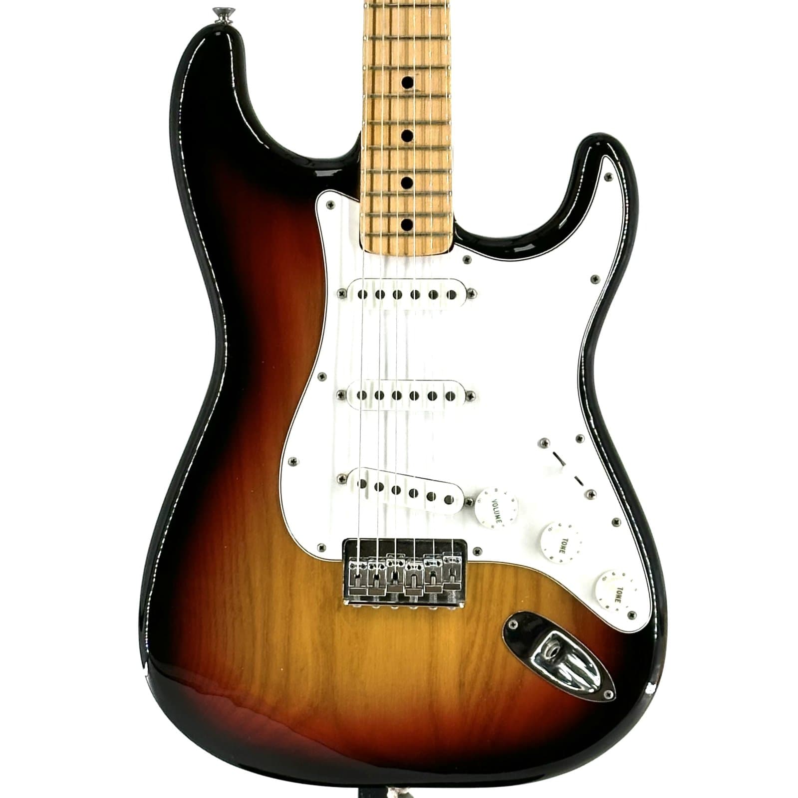 Used Fender Stratocaster 1975 3-Tone Sunburst w/ Hardshell Case