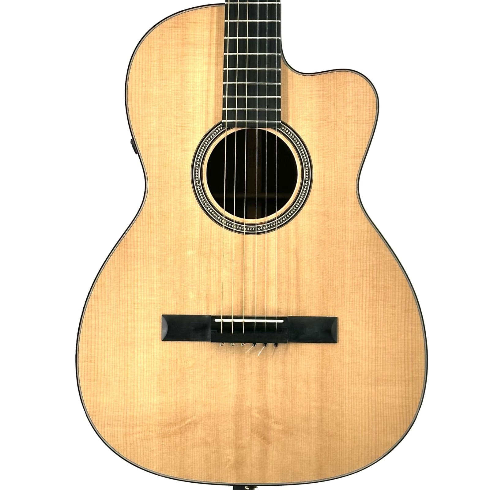 Used Martin 000C-N w/OHSC