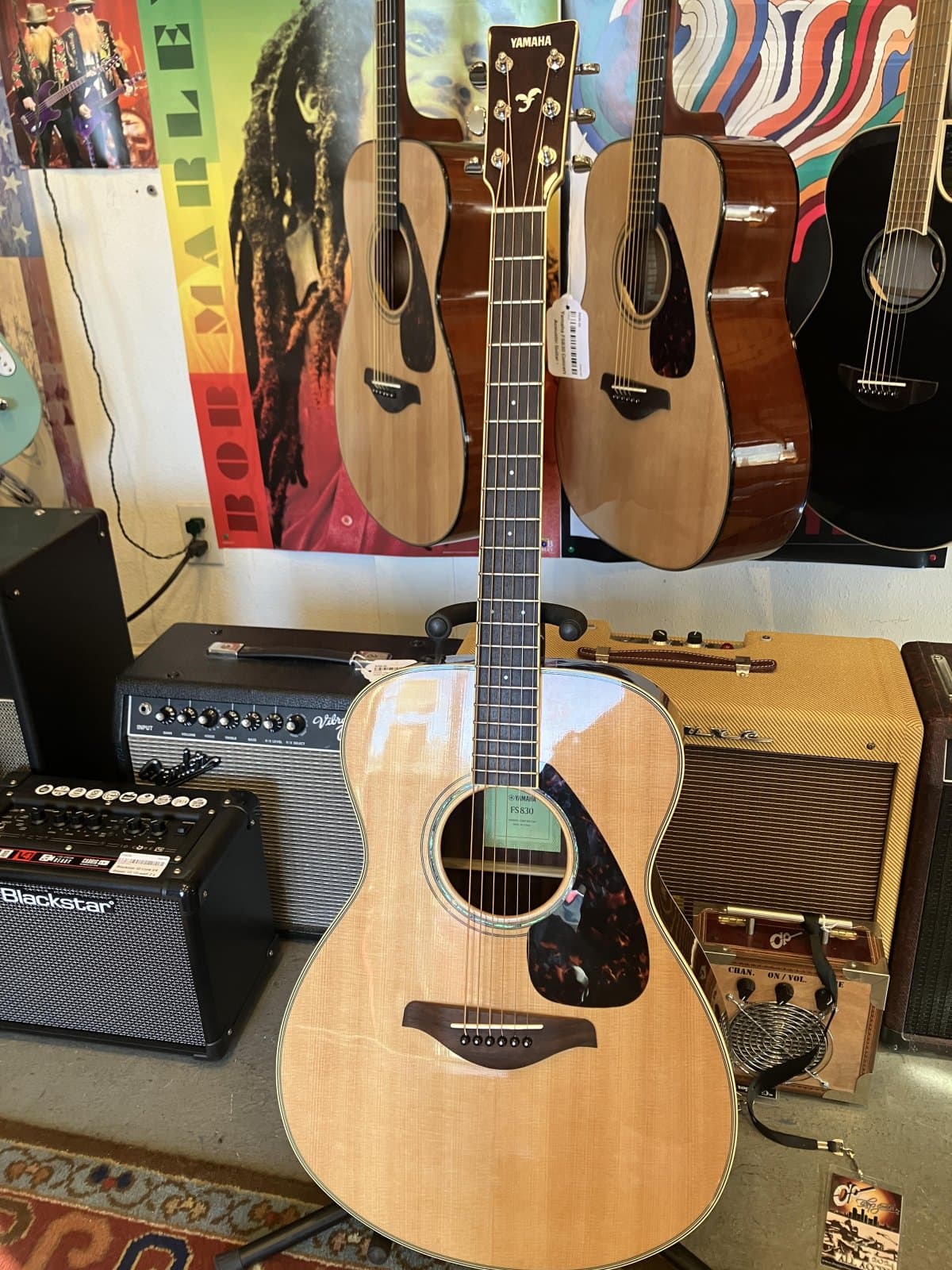 Yamaha FS830 Concert Acoustic Guitar - Natural