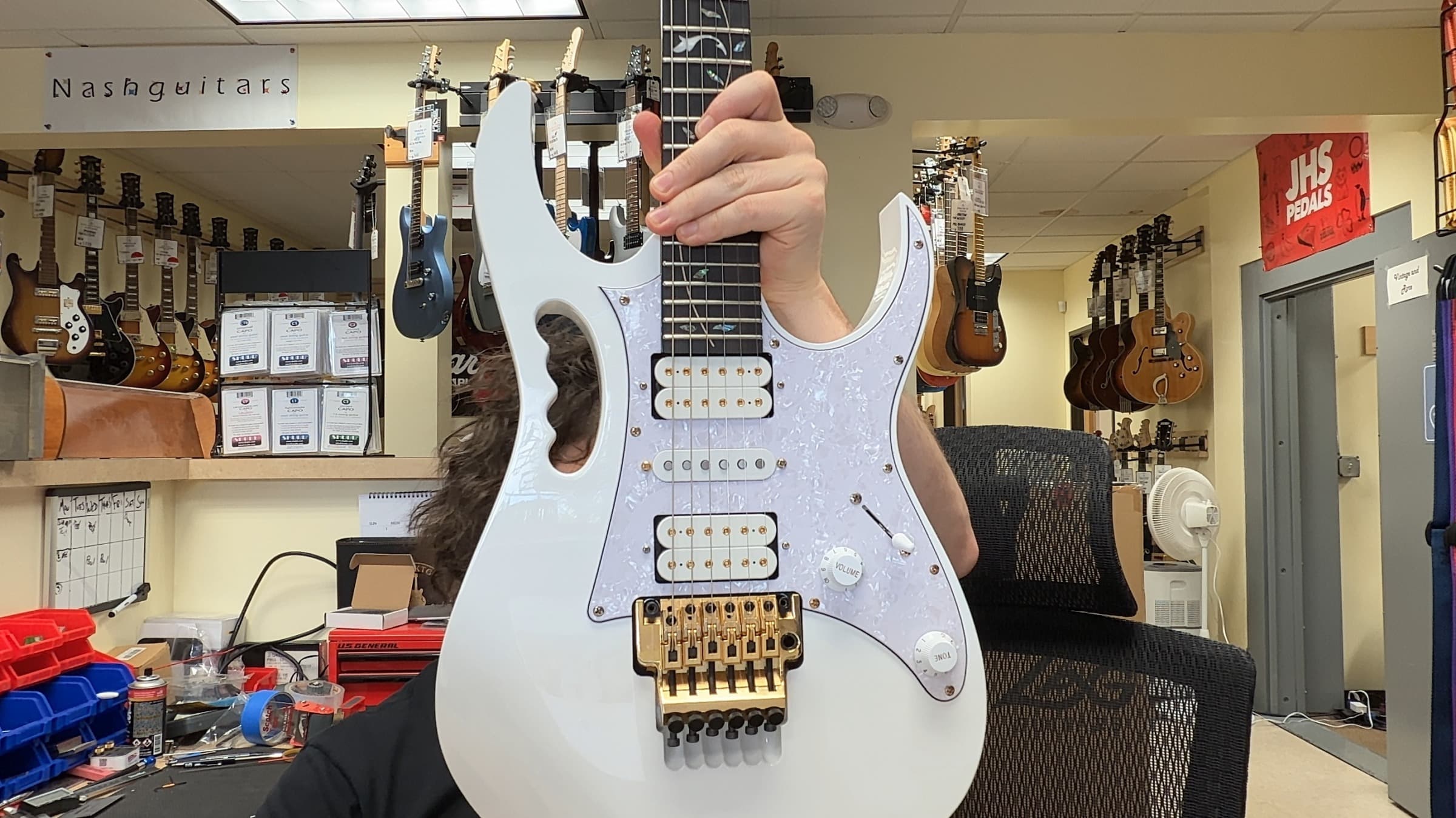 2023 Ibanez JEM7VP Floyd Rose - White w/OHSC - 7lb 11oz