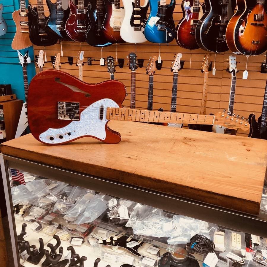 Squier Classic Vibe 60s Telecaster Thinline Electric Guitar