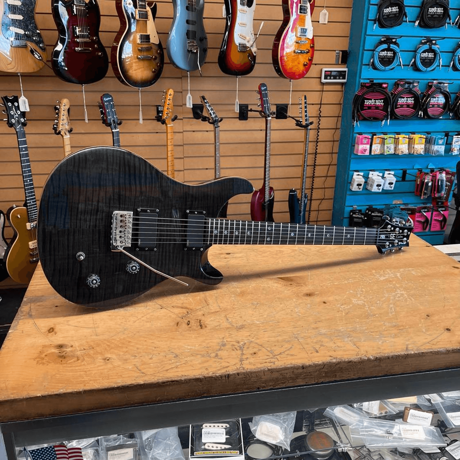 PRS SE Custom 22 Electric Guitar