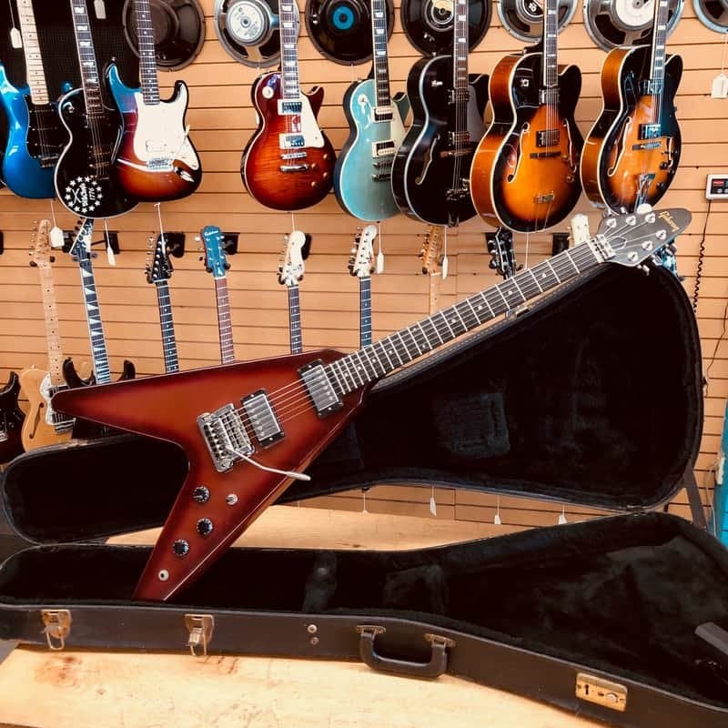 Gibson Flying V 1 1984 Electric Guitar w/Case