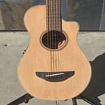 Yamaha APXT2E 3/4 Acoustic/Electric Natural