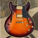 Yamaha SA2200 Semi-Hollow Body Brown burst