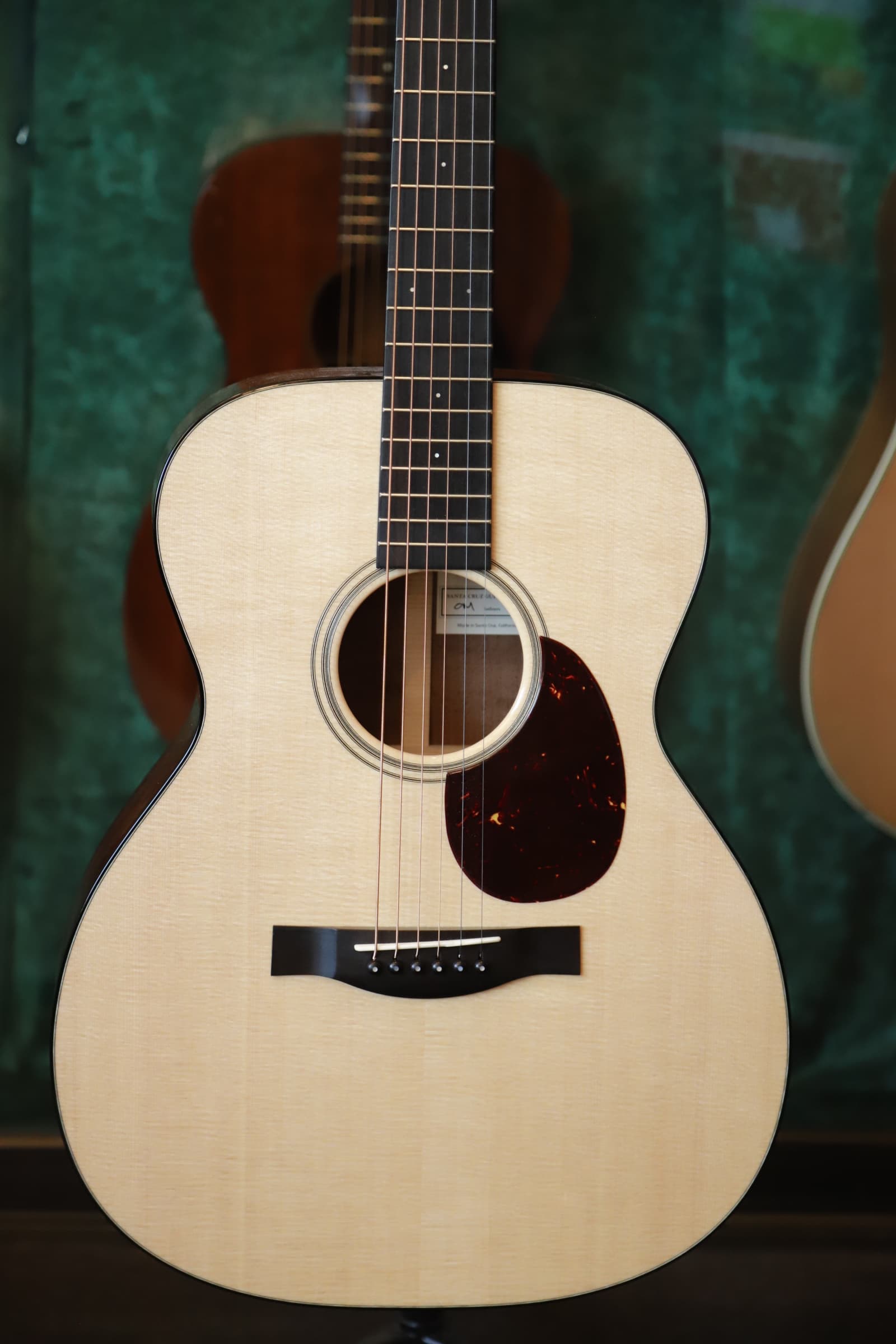 Santa Cruz OM Walnut