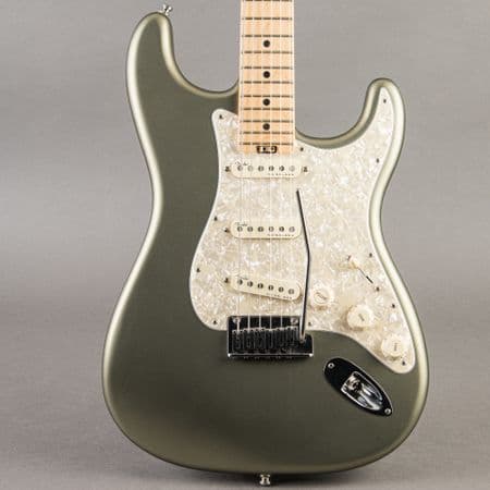 Fender Stratocaster Elite 2018, Satin Jade Pearl Metallic