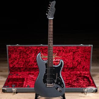 James Tyler Guitars James Tyler Guitars LAX Studio Classic – Charcoal Frost Metallic Semi Gloss