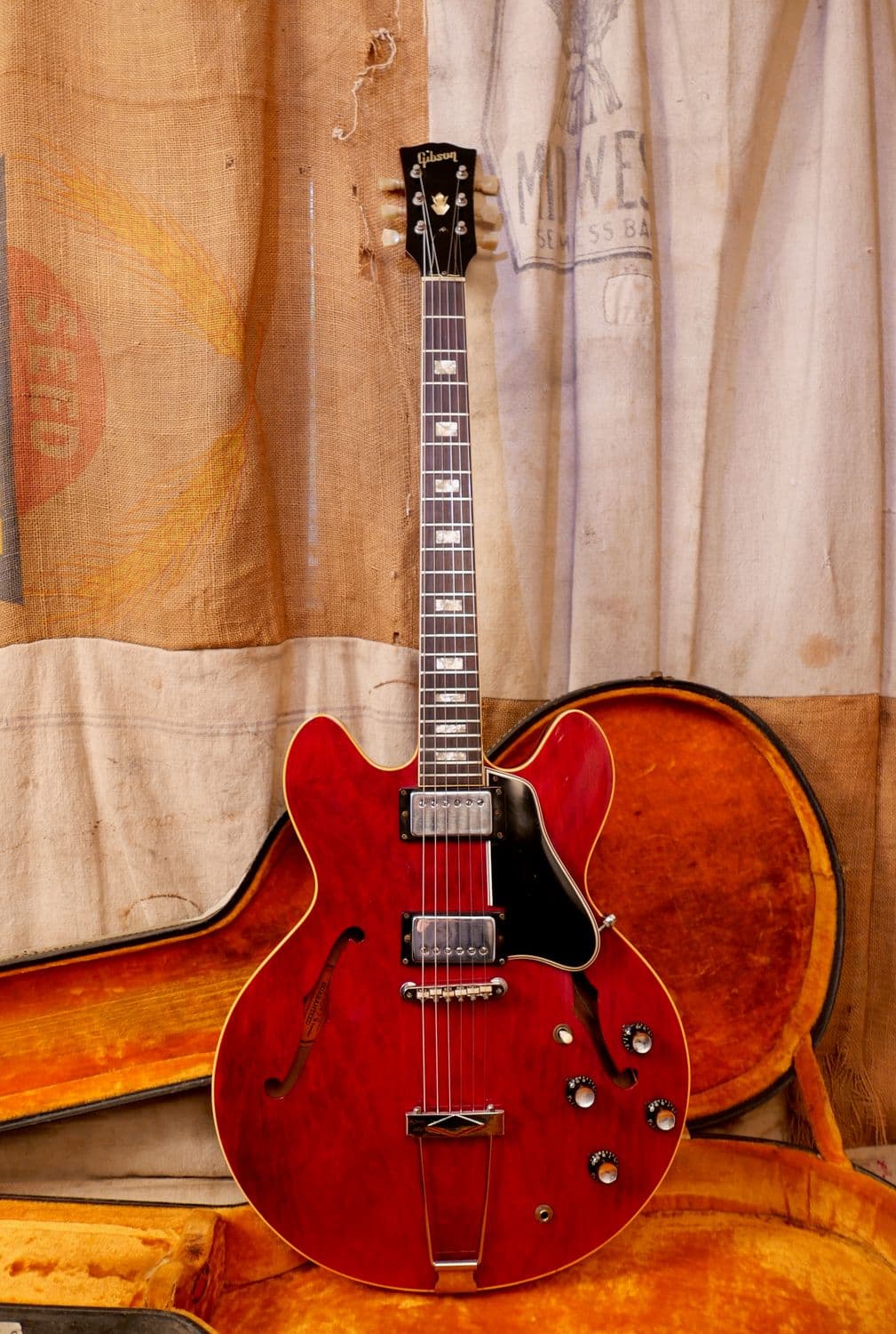 1967 Gibson ES-335 Cherry