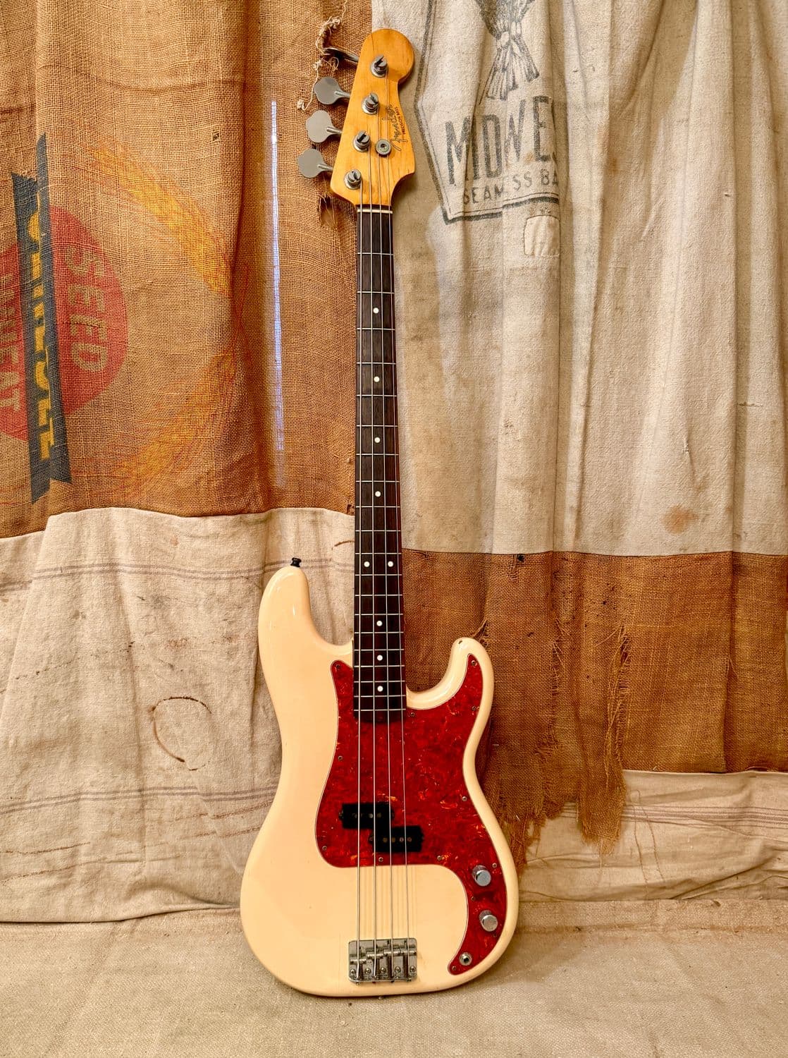 1989 Fender MIJ '62 Reissue Precision Bass Olympic White