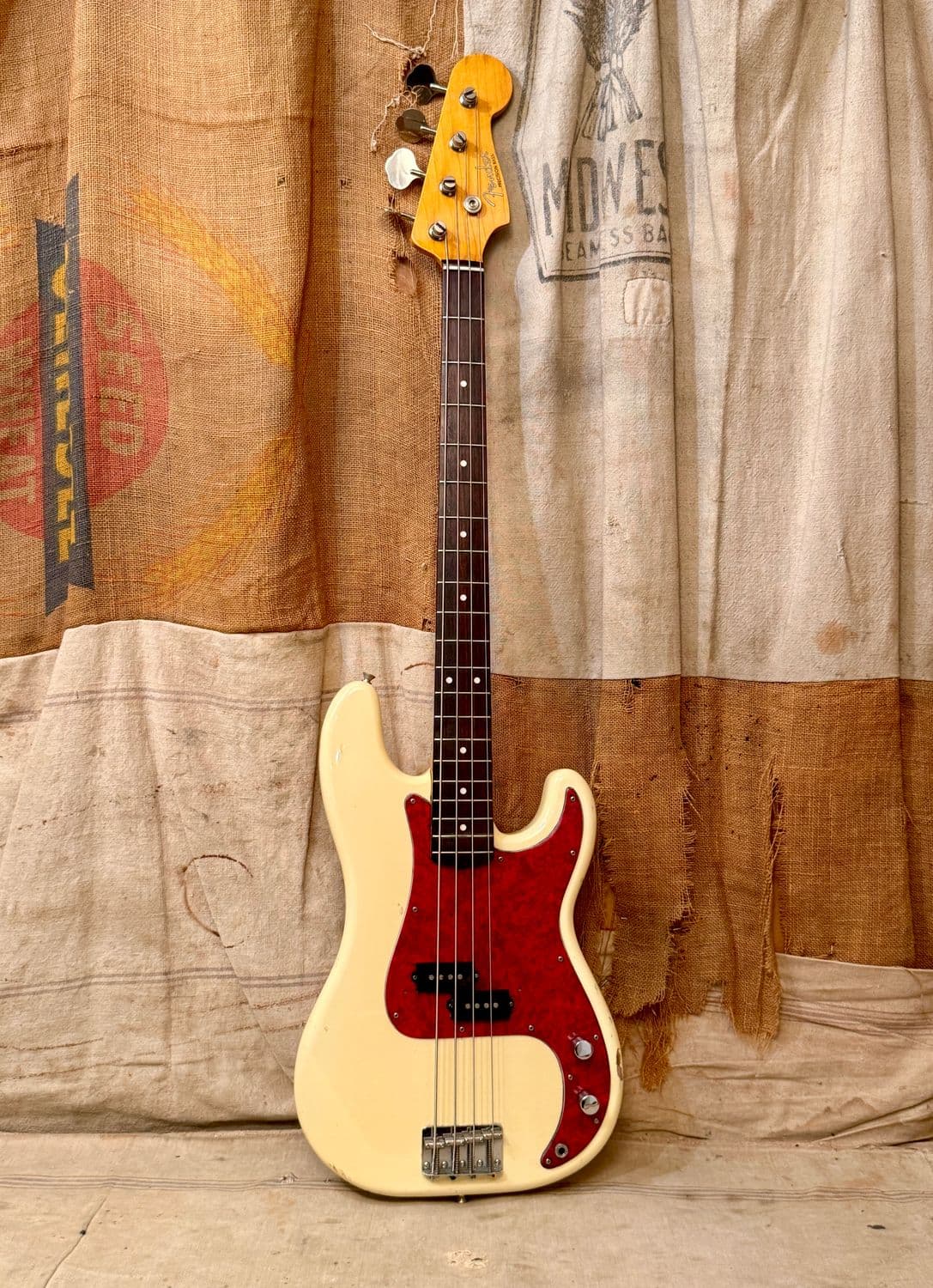 1997-2000 Fender CIJ-MIJ '62 Reissue Precision Bass White PB-62