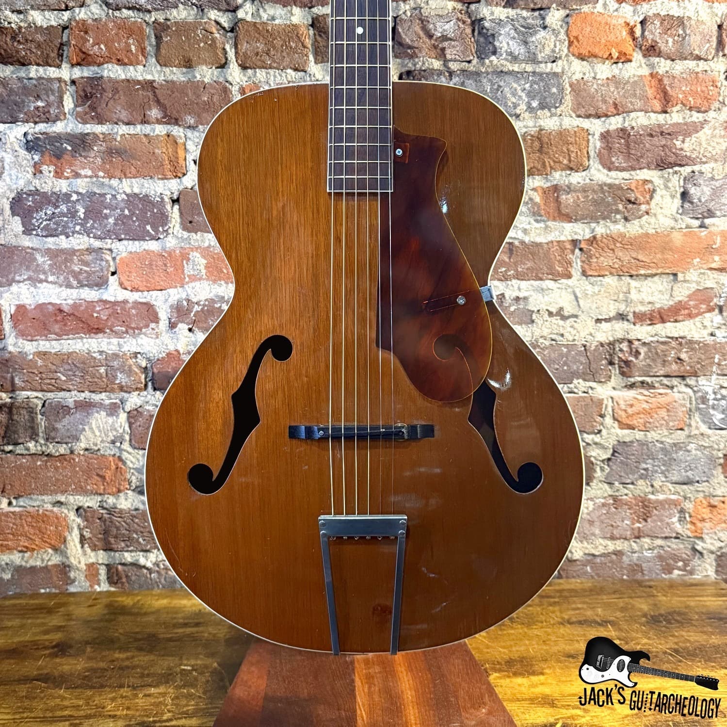 Kay K36 N-Series Hollowbody Acoustic Guitar (1950s - Natural)
$795.00