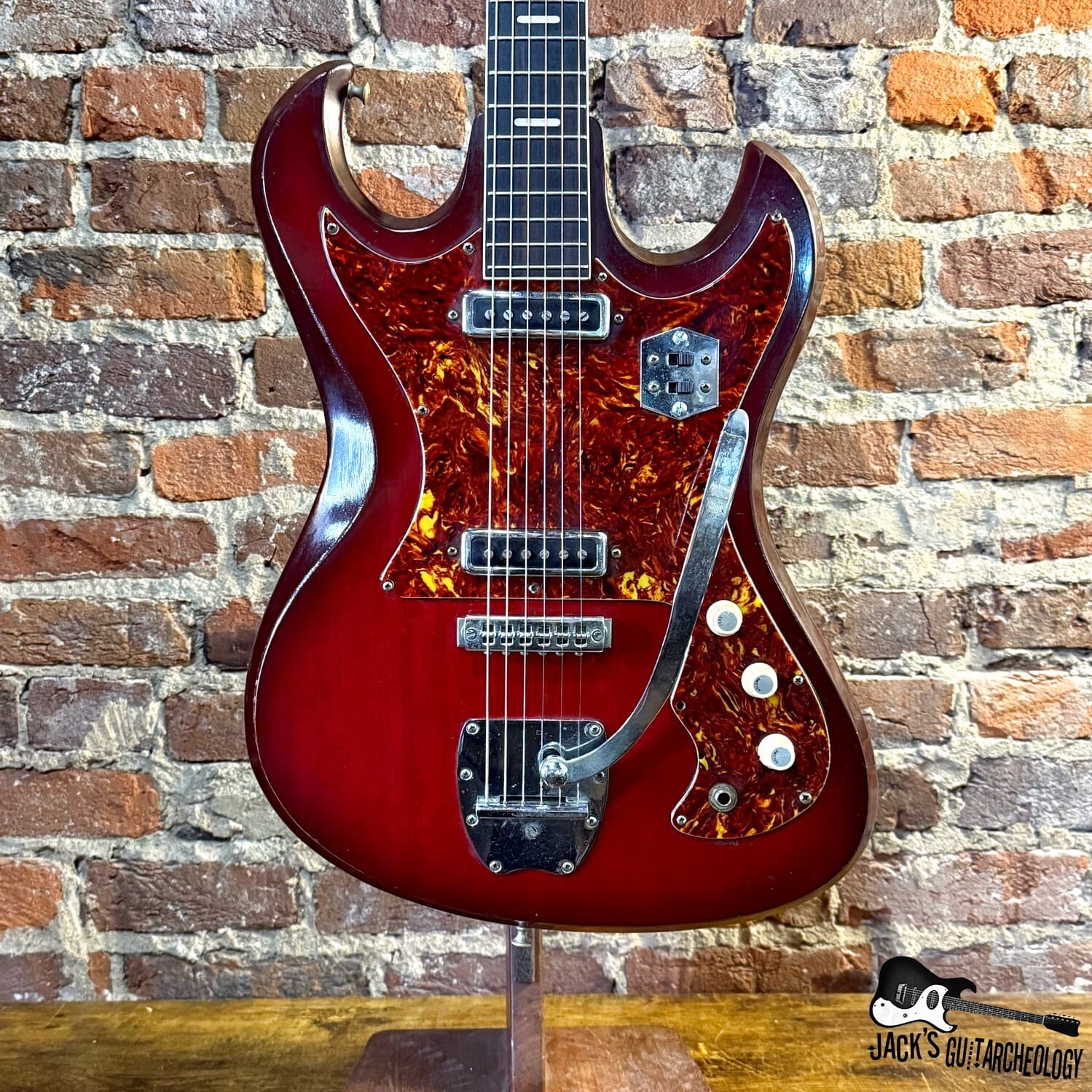 Kingston / Kawai Hound Dog Taylor Electric Guitar (1960s - Redburst)
$650.00