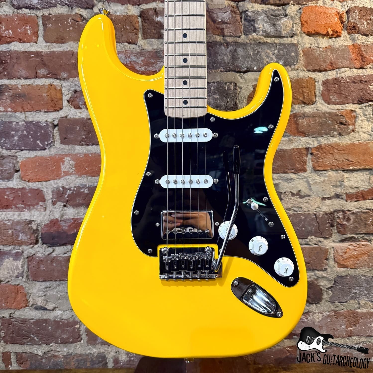 Squier by Fender Affinity HSS Stratocaster Electric Guitar (2020s - Graffiti Yellow)
$240.00