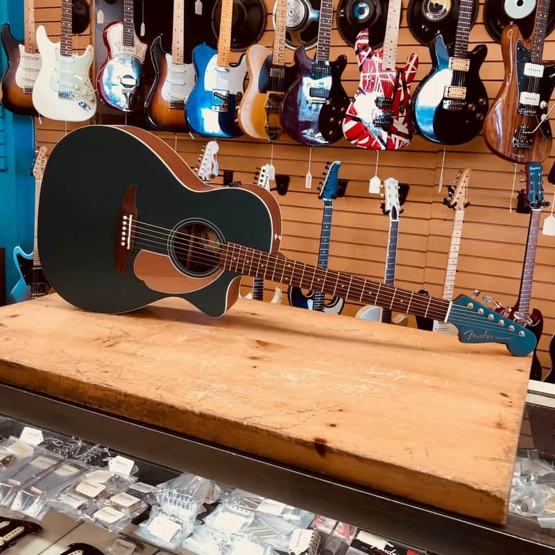 Fender Newporter Player Acous Elec Guitar