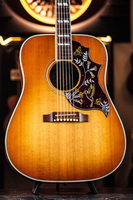 2010 Gibson Hummingbird heritage cherry sunburst