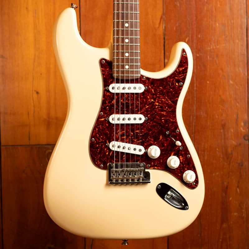 Fender American Standard Stratocaster RW Vintage White