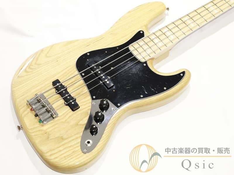 Fender Made in Japan Traditional 70s Jazz Bass 2023