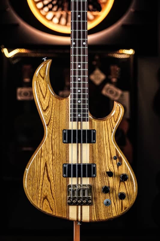 1980 Aria Pro II SB-900 natural