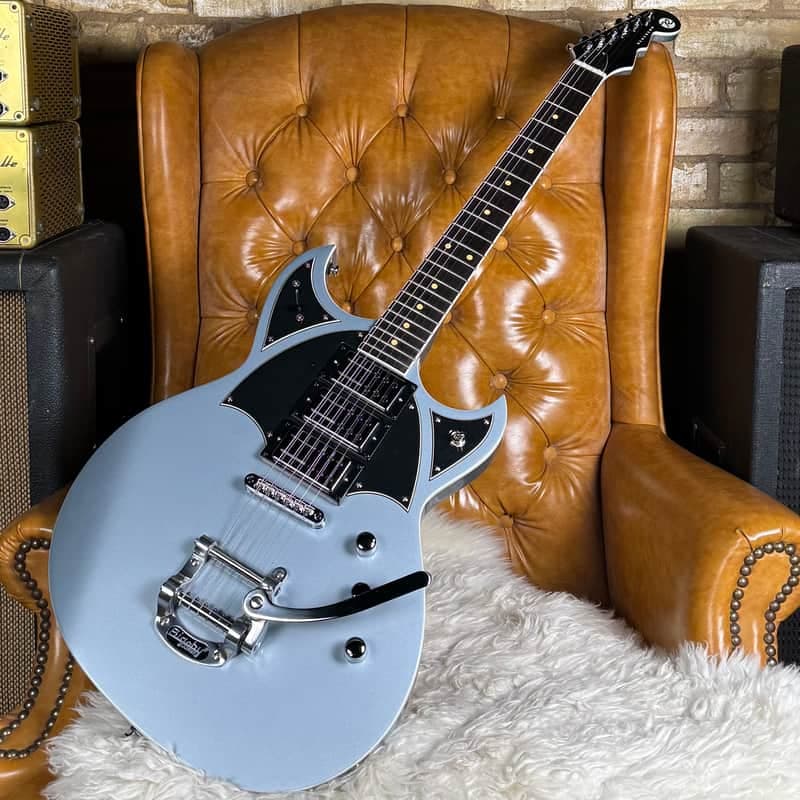 Reverend Reeves Gabrels Spacehawk Supreme Metallic Silver Freeze Electric Guitar W/ Bigsby! New B Stock W/ Original Box & Paperwork!