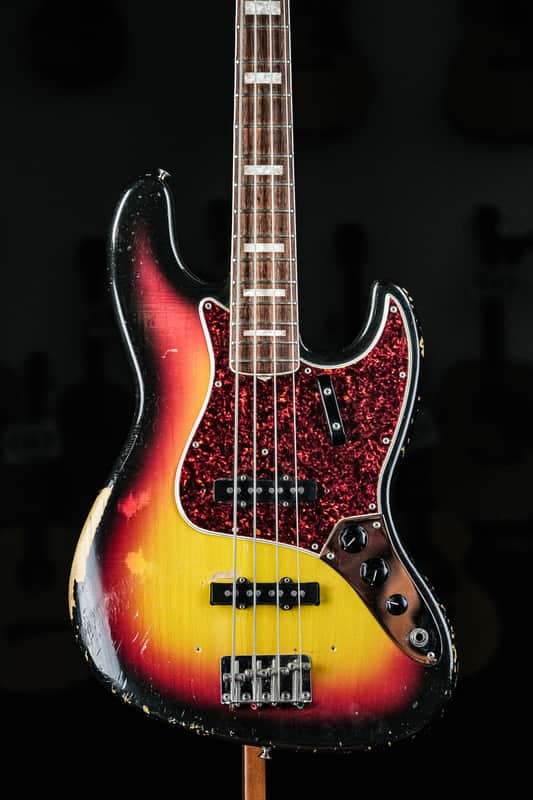 1968 Fender Jazz Bass sunburst