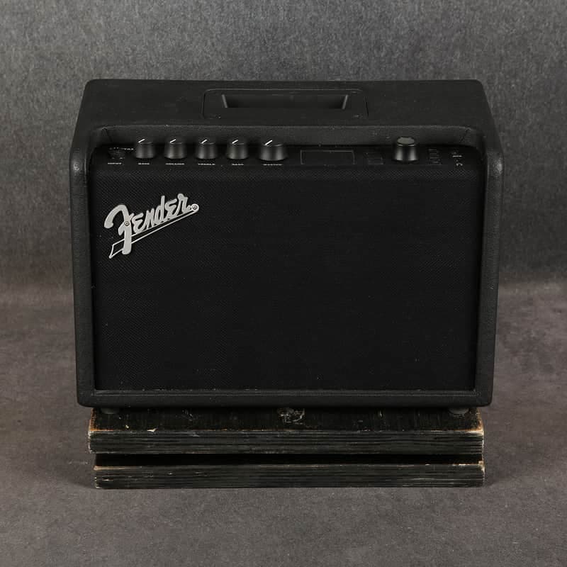 Fender Mustang GT40 Desktop Combo - 2nd Hand