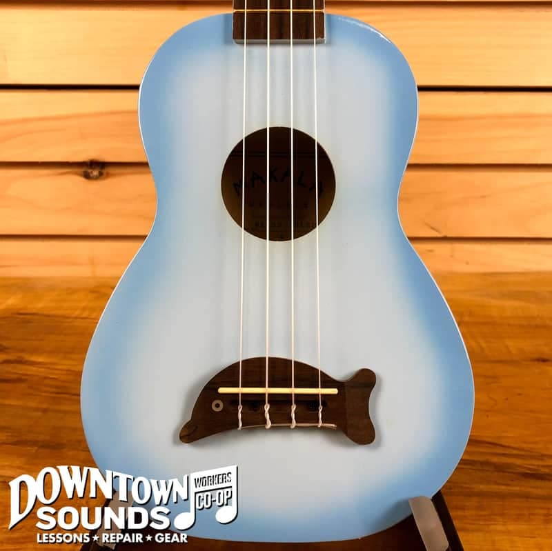 Makala Dolphin Soprano Ukulele with Bag - Light Blue Burst