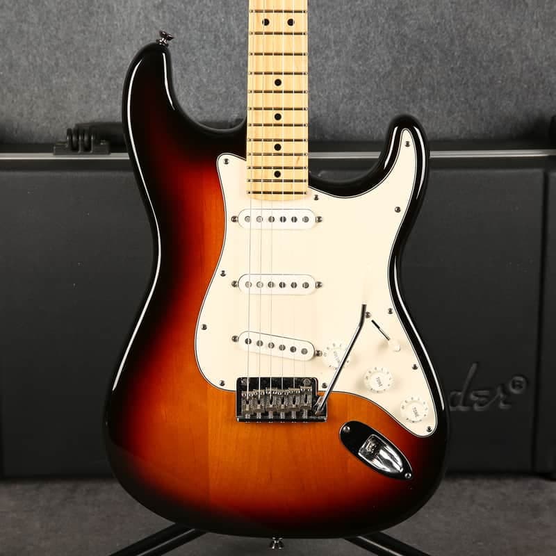 Fender American Standard Stratocaster 3-Tone Sunburst - 2nd Hand