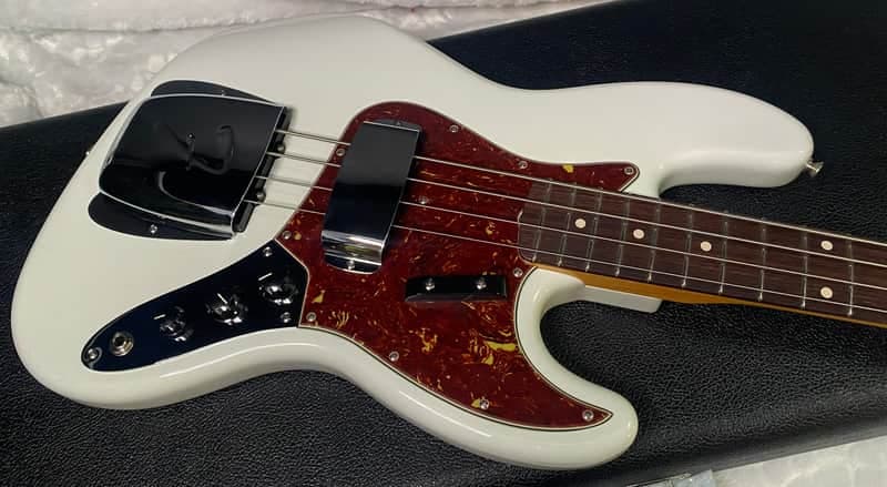 NEW! Fender Custom Shop 64 Jazz Bass NOS - Olympic White - 9.7 lbs - Authorized Dealer - G07616