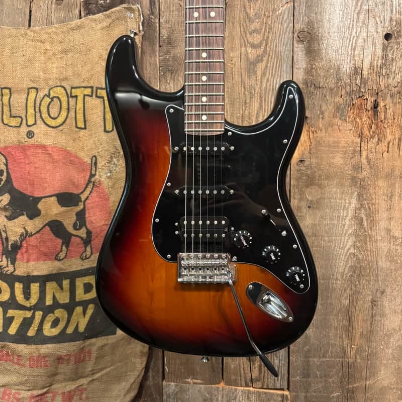 Fender American Special Stratocaster HSS with Rosewood Fretboard 2010 - 2018 - 3-Color Sunburst