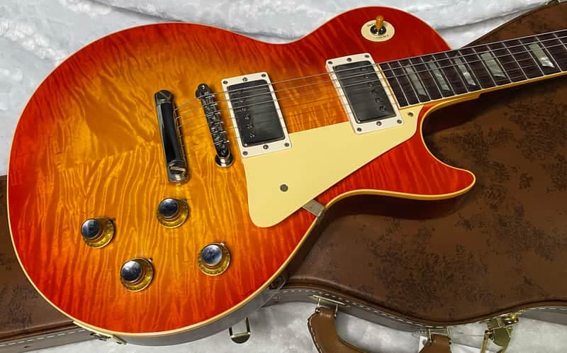 NEW! Gibson Custom 1960 Les Paul Standard Reissue VOS - Monster Hell Fire Flame Top - WOW - Tangerine Burst - Authorized Dealer - 8.8 lbs - G07599