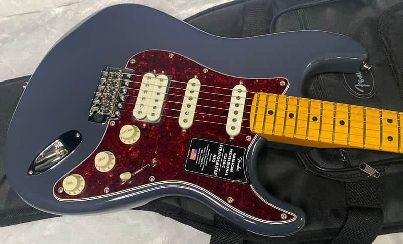NEW ! Fender American Professional Classic Stratocaster HSS - Faded Black - 7.7lbs - Authorized Dealer - G07504