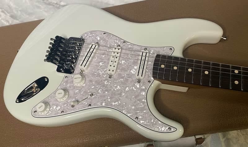NEW! Fender Dave Murray Stratocaster Masterbuilt Andy Hicks - Iron Maiden - 8.2 lbs - Authorized Dealer - In-Stock! G07020