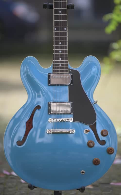 Tokai UES180 PB - Pelham Blue