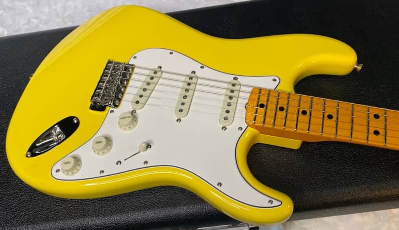 NEW! Fender Custom Shop Special Run '69 Stratocaster NOS Gloss Finish - Handwound P/U's - Graffiti Yellow - Reverse Matching Headstock - 7.7 lbs - Authorized Dealer - One OFF! SUPRE RARE! G06971