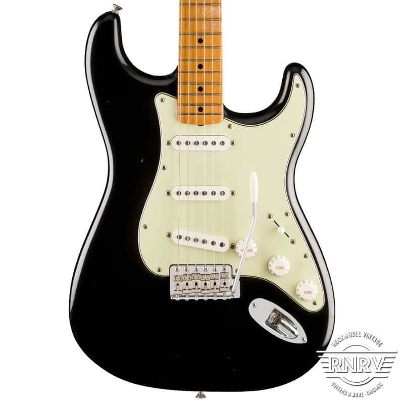 Fender Limited Edition Vintera II Road Worn '60s Stratocaster - Black