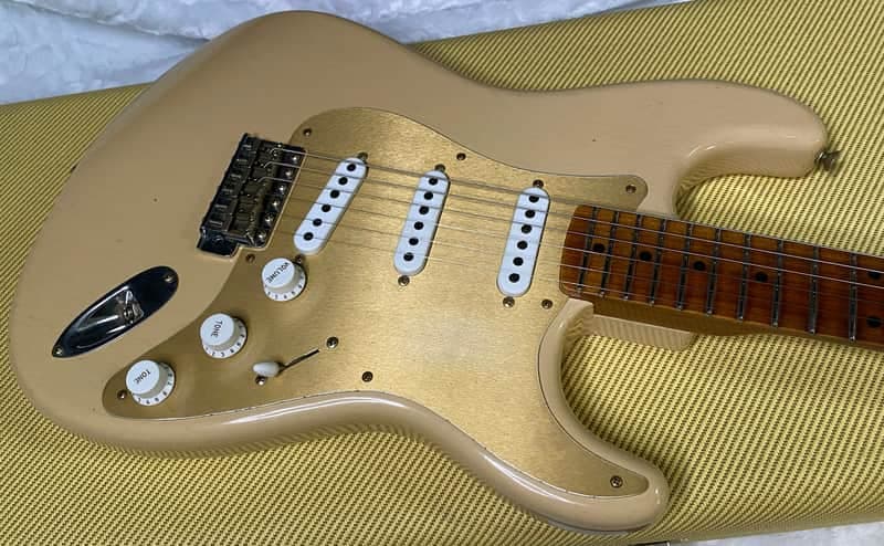 NEW! Fender Custom Shop Limited Edition Roasted '54 Stratocaster Journeyman Relic Aged Desert Sand - 7.4lbs - Authorized Dealer - G07583