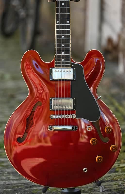 Tokai UES180 CAR - Candy Apple Red