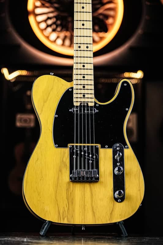2017 Fender American Elite Telecaster butterscotch blonde (Ash)
